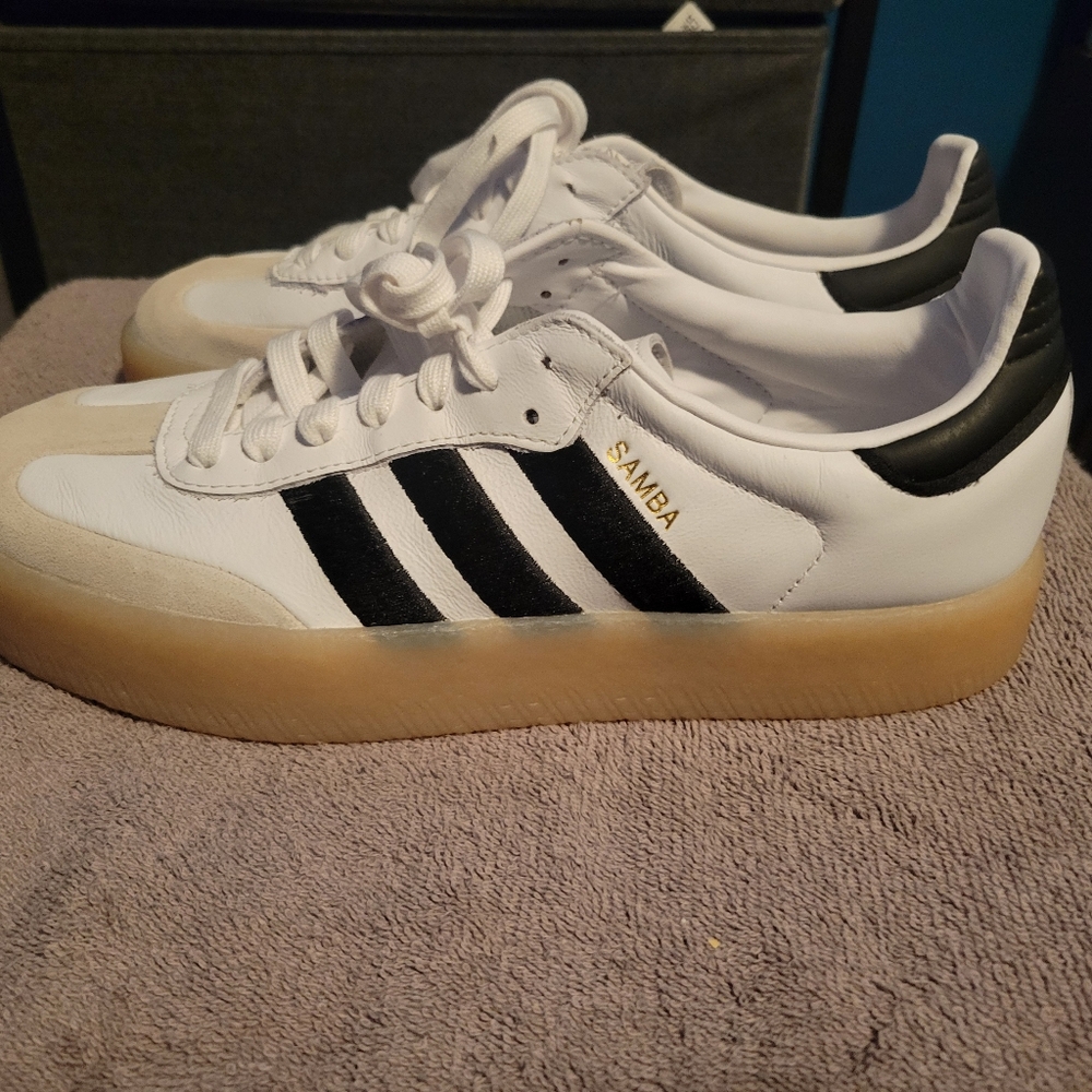Adidas samba